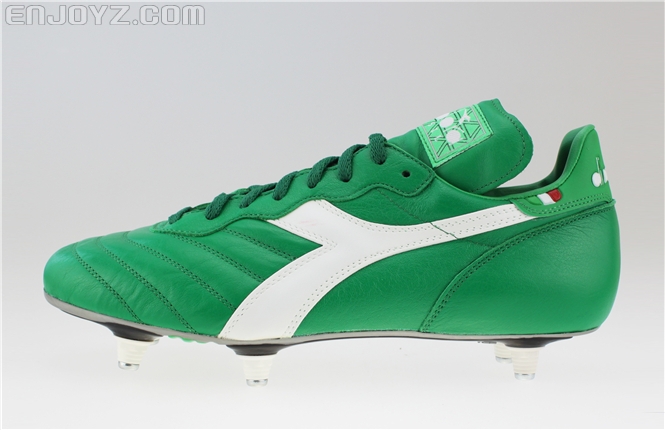 【足球鞋图解】diadora brasil sc 绿白配色