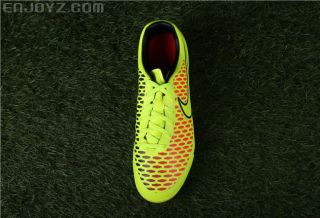 Brand new Nike Magista Opus elite pro football boots Size 9