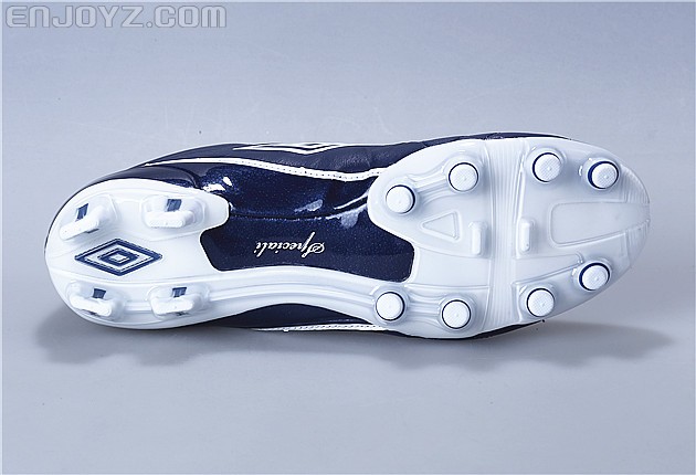 umbro speciali   pro hg足球鞋的大底