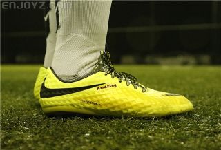 Botas De Futbol Nike Zoom Hypervenom PhantomX III Pro TF