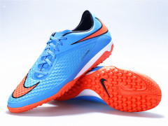 Nike Hypervenom Phelon TF “高光”配色足球鞋