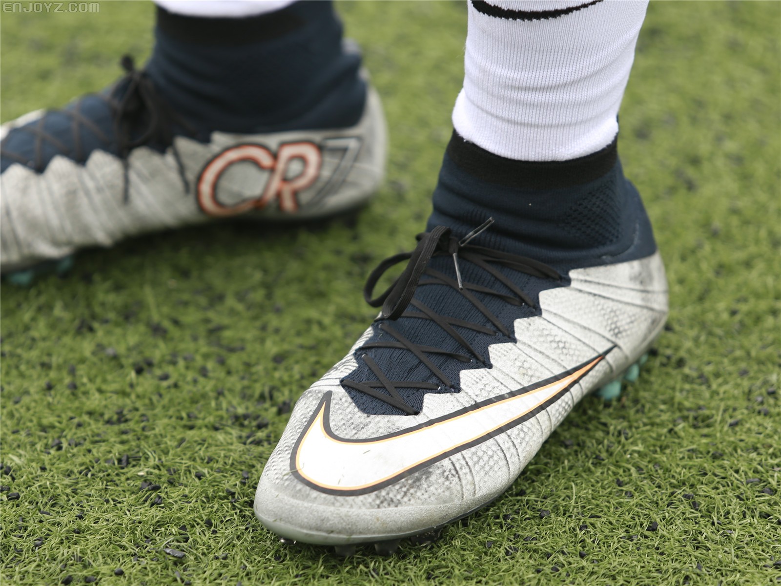 霸道总裁—nike mercurial superfly cr7 ag足球鞋实战评测
