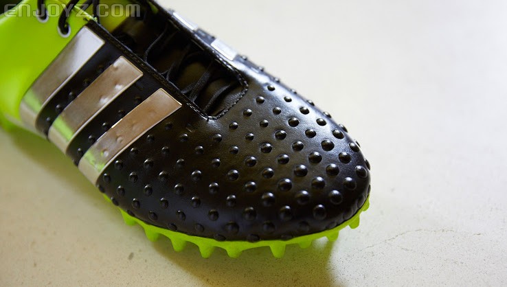 阿迪达斯X和Ace足球鞋的测试样品曝光 - 球鞋