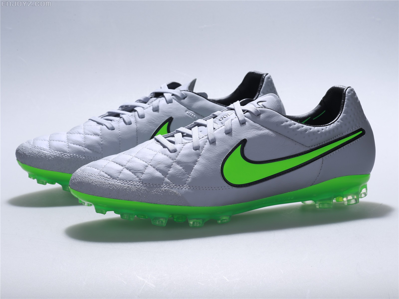 nike tiempo legend v ag