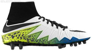 Football shoes Nike Hypervenom Phantomx 3 Club Tf M