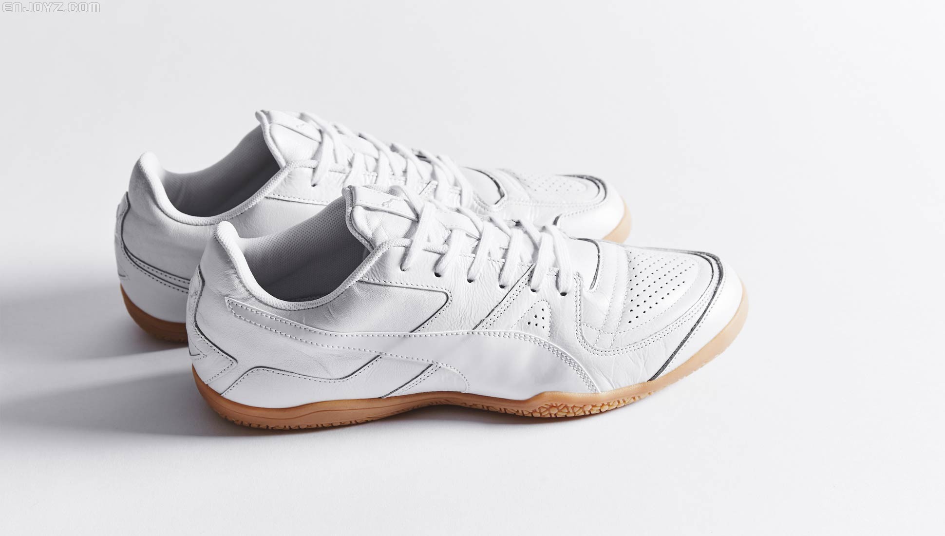 PUMA Invicto MIJ足球鞋是什么来头?