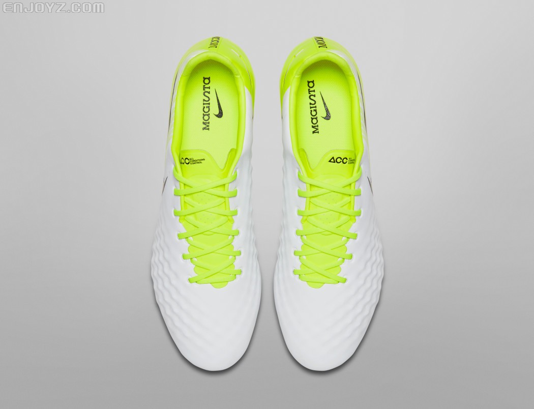 更换鞋面!鬼牌低帮2.5代诞生 - 球鞋 - 足球鞋足