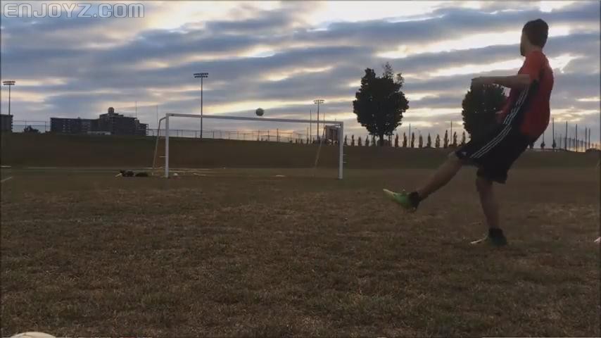 打飞机是为什么?射门中的这些小错误一定有犯