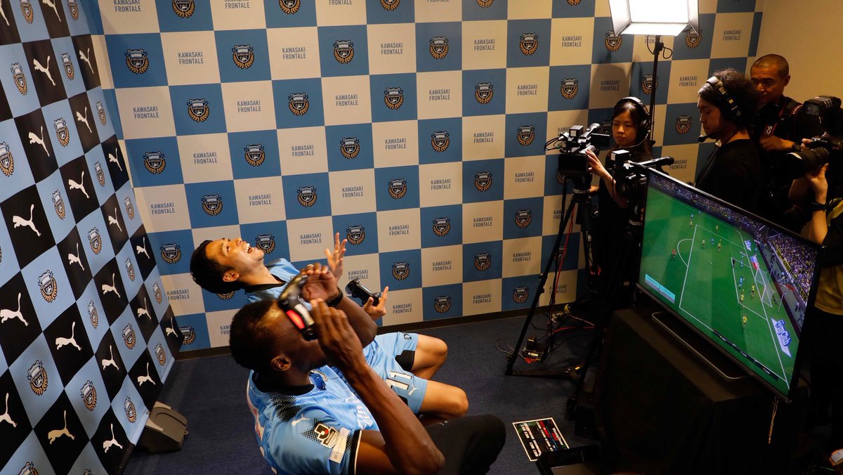 转行!博尔特加盟川崎前锋 - 其他 - 足球鞋足球