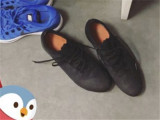 �������չʾ��һ���̿�С��Ь