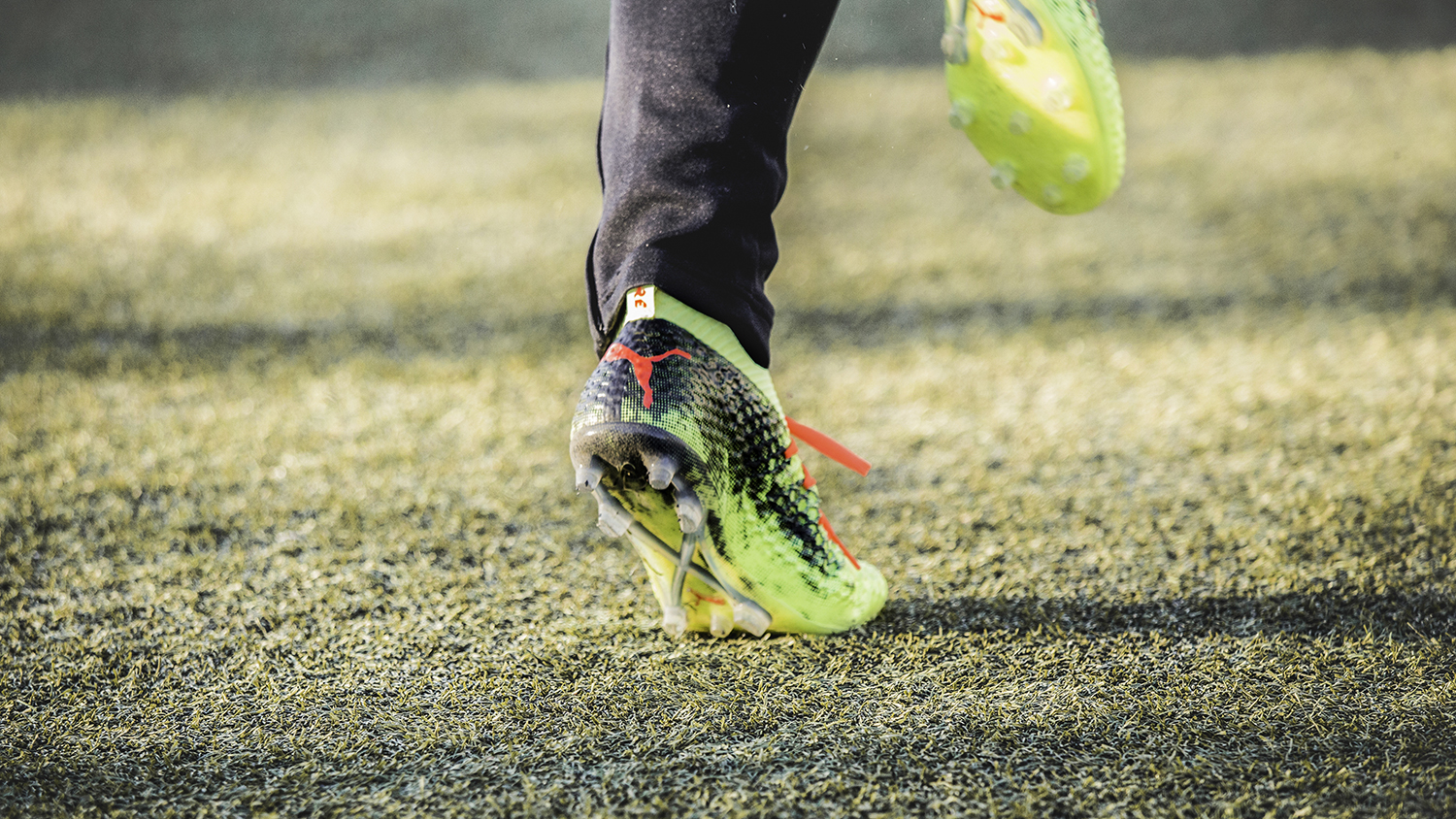 提前感受未来!PUMA FUTURE 18.1 NETFIT hy