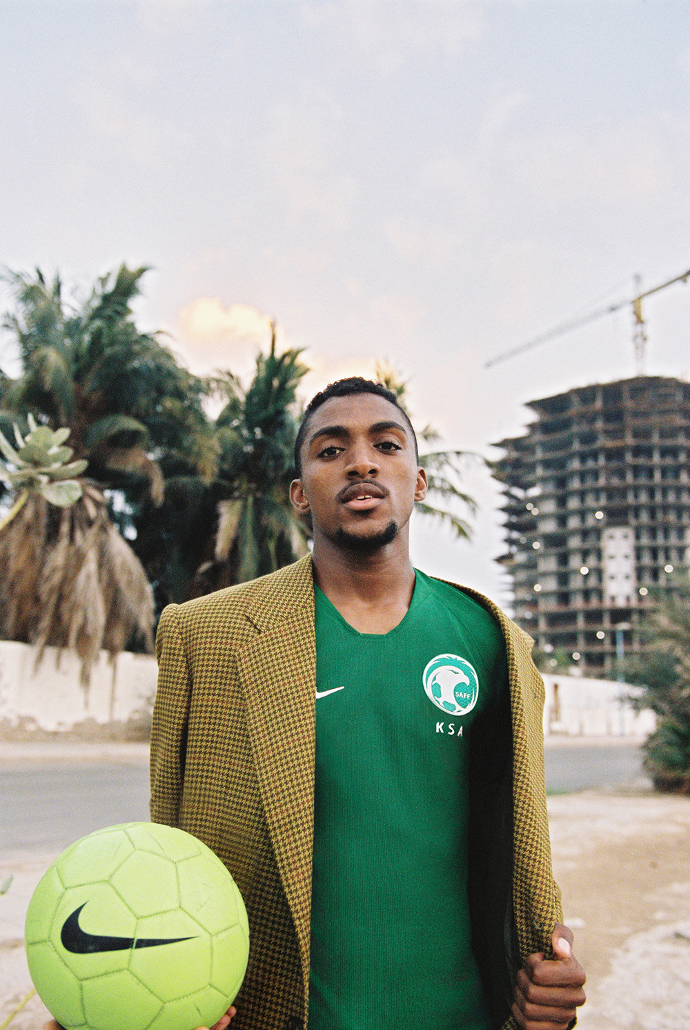 沙特阿拉伯国家队世界杯主客场球衣发布