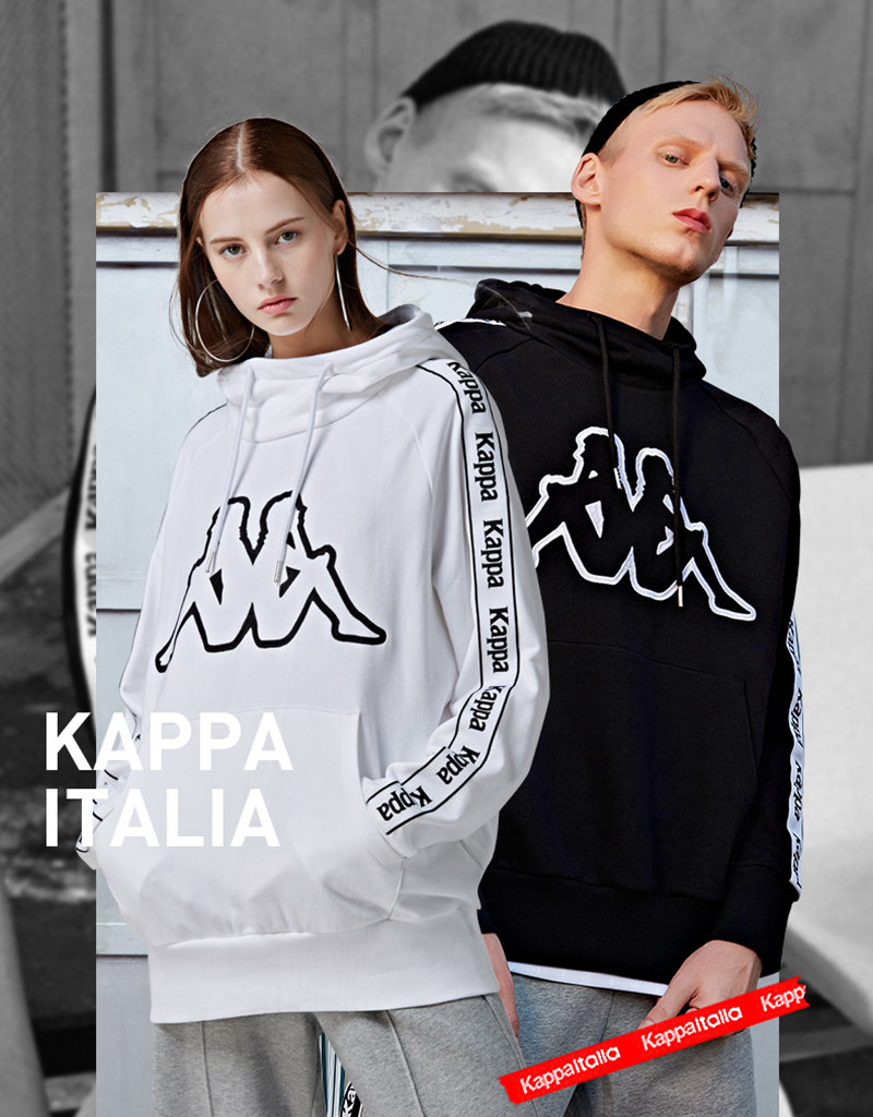 说到在衣袖上加入品牌logo的设计,怎能少了来自意大利的运动品牌kappa
