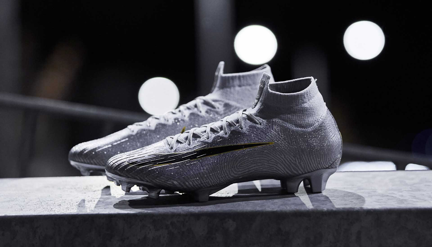 nike mercurial golden touch