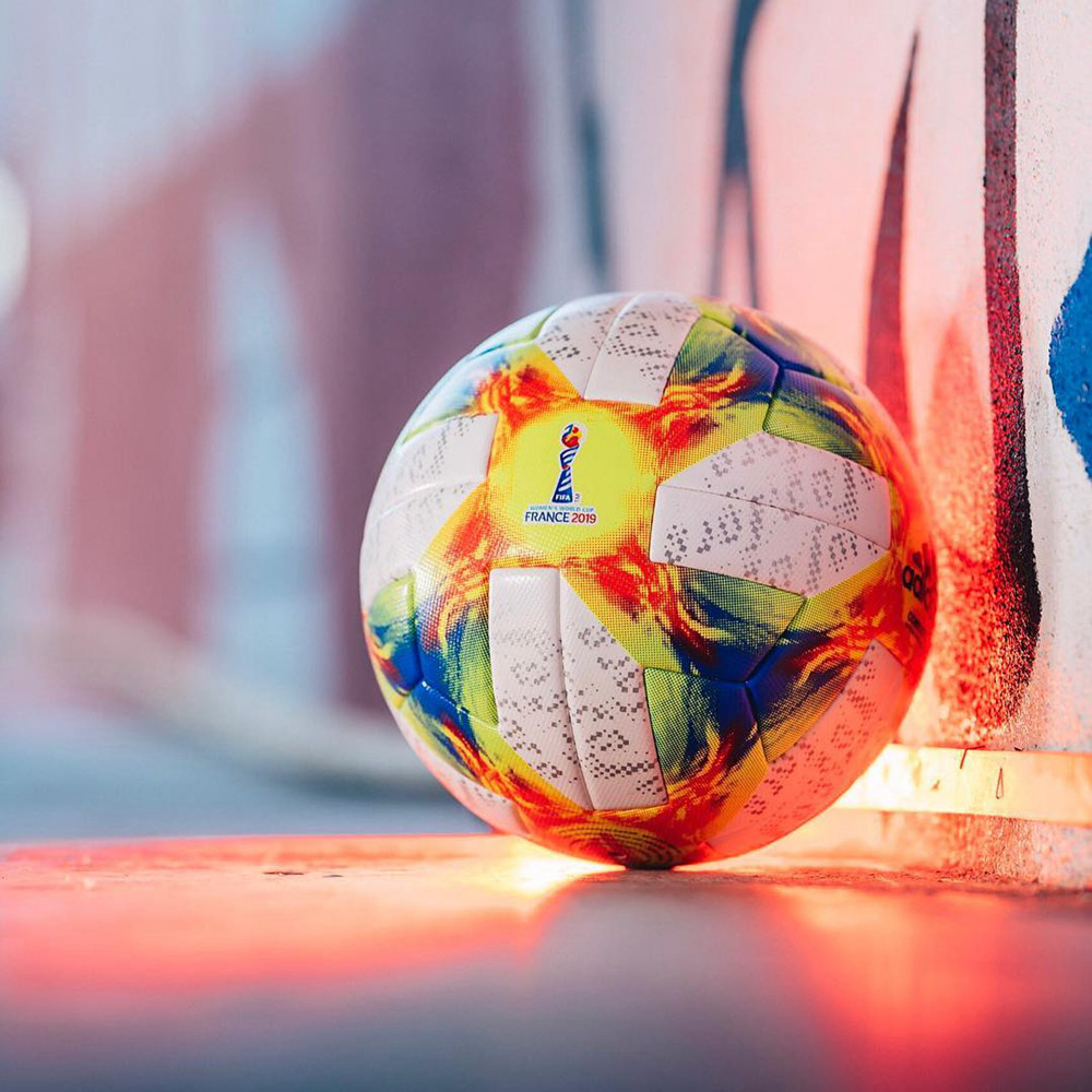 阿迪达斯发布2019女足世界杯官方比赛球