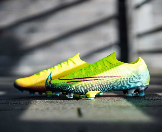 耐克发布mercurial dream speed 2足球鞋