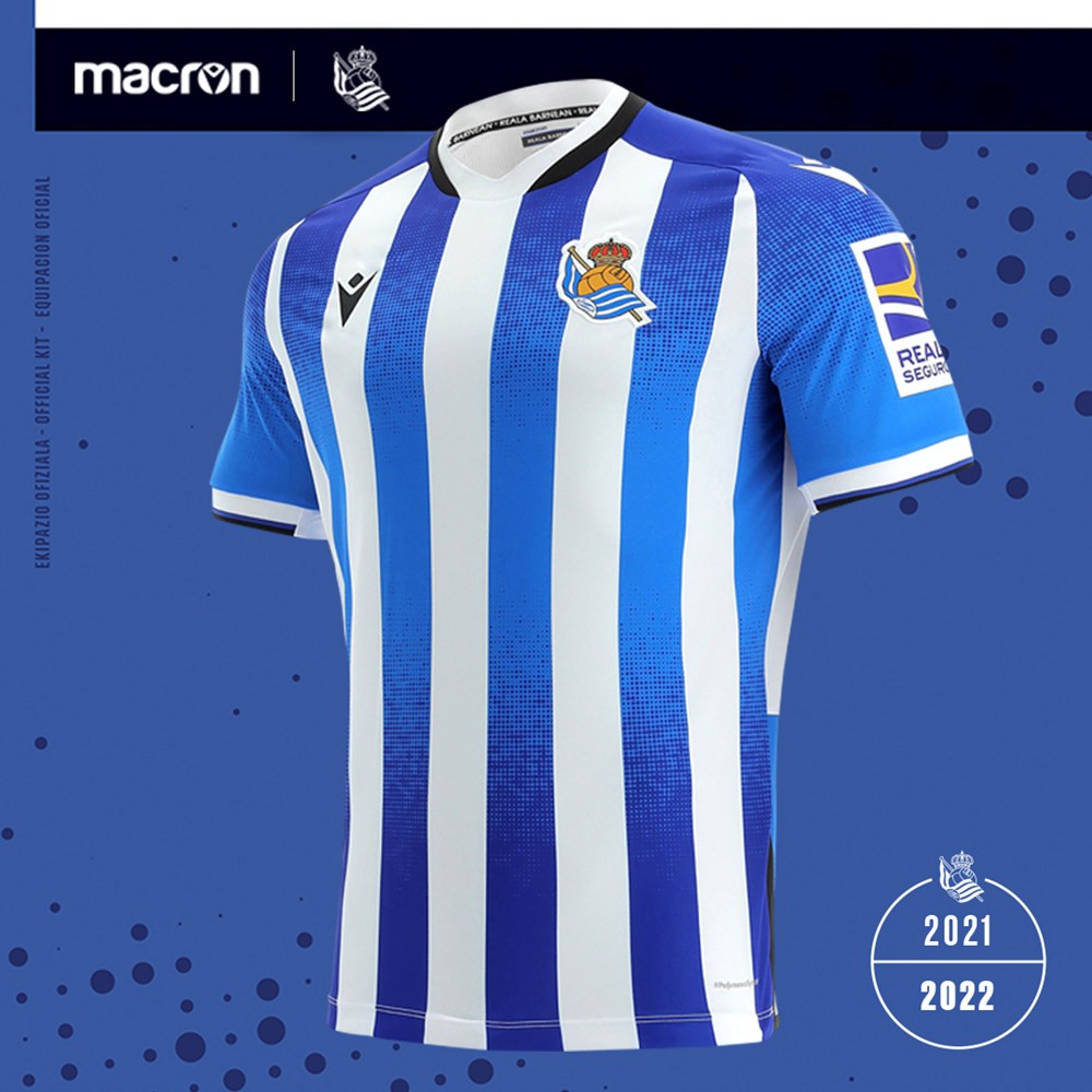 皇家社会新赛季主场球衣采用传统的蓝白竖条纹设计,通过在蓝色条纹中