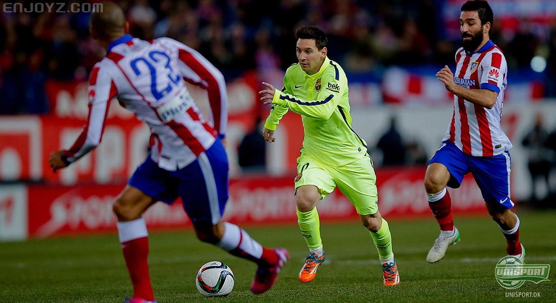 梅西在国王杯四分之一决赛穿上trusox球袜