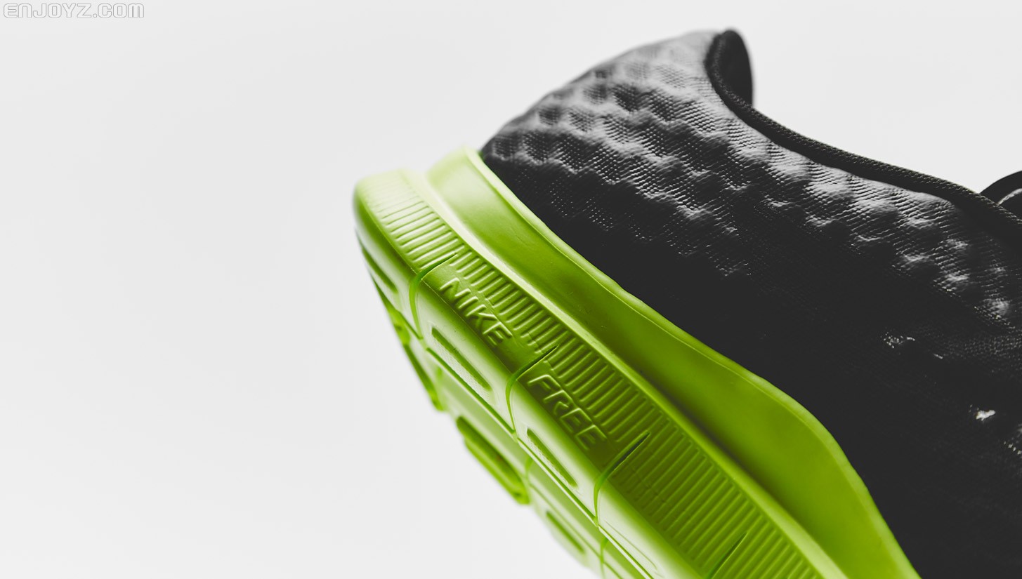 耐克freehypervenomlow黑绿配色发布