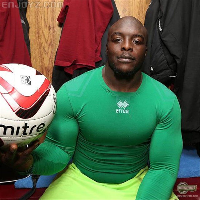 大家期待的第一名来了,阿辛芬瓦应该是这份名单上唯一一位不会被质疑