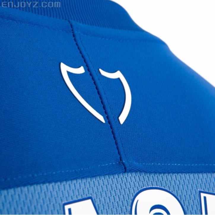 耐克发布马拉加2017/18赛季主场球衣