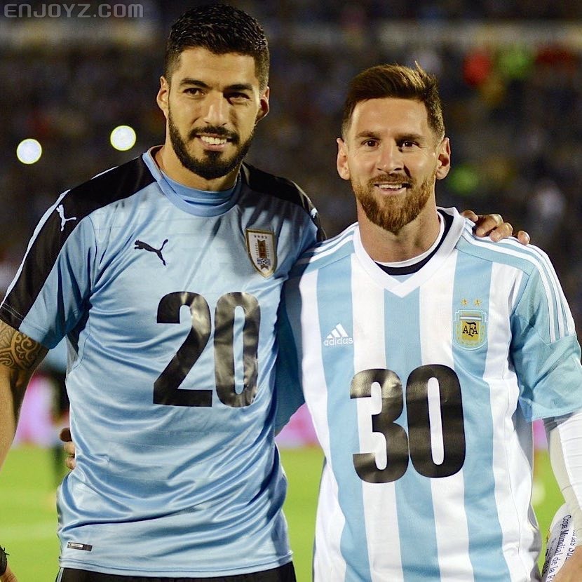 梅西苏牙穿特别球衣助阵2030世界杯申办