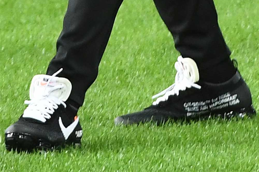 潮男!姆巴佩上脚off white x nike vapormax运动鞋