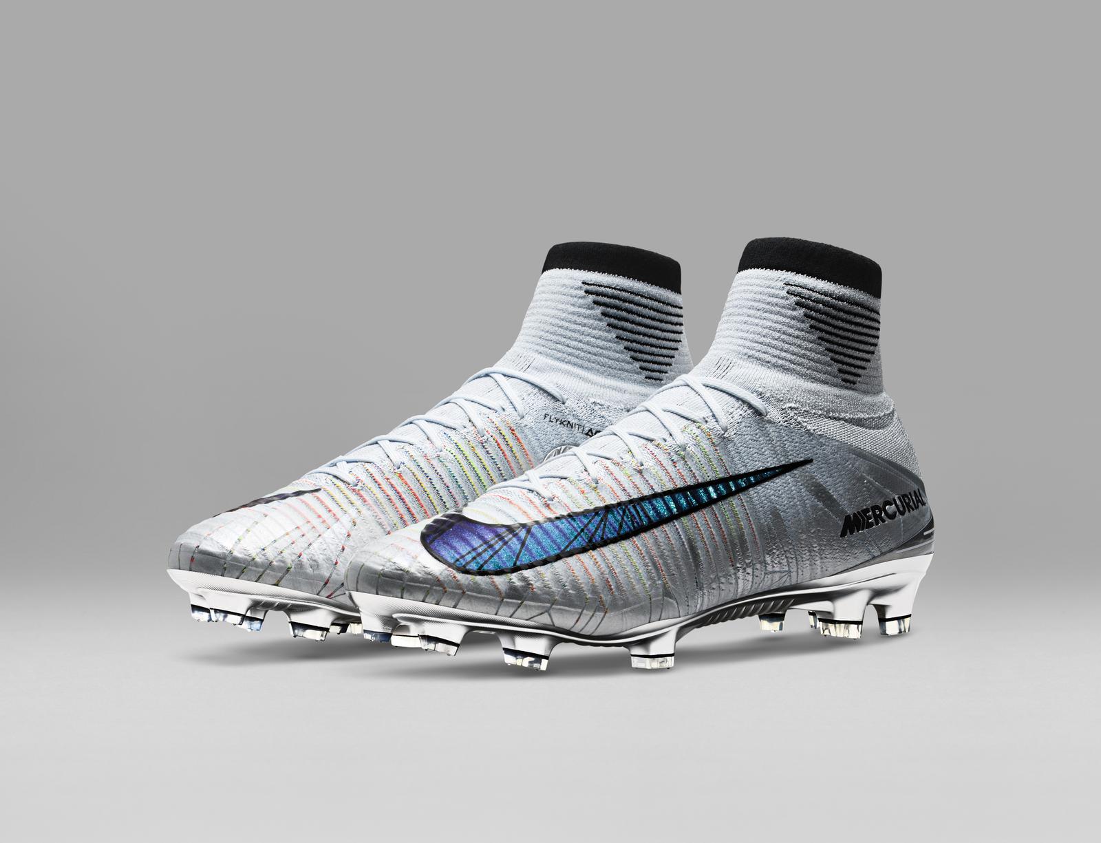 耐克发布限量mercurial cr7 melhor足球鞋