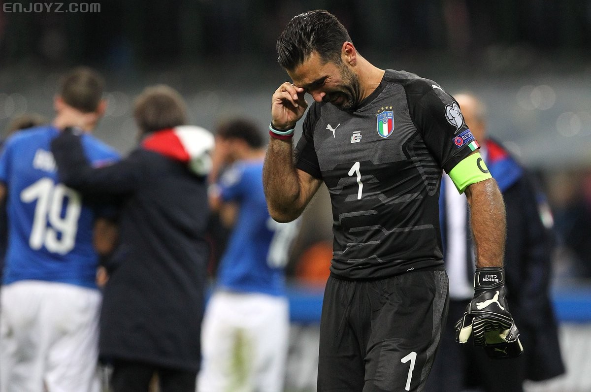 puma意大利国家队2018主场球迷版球衣对意大利国家队来说,上次无缘