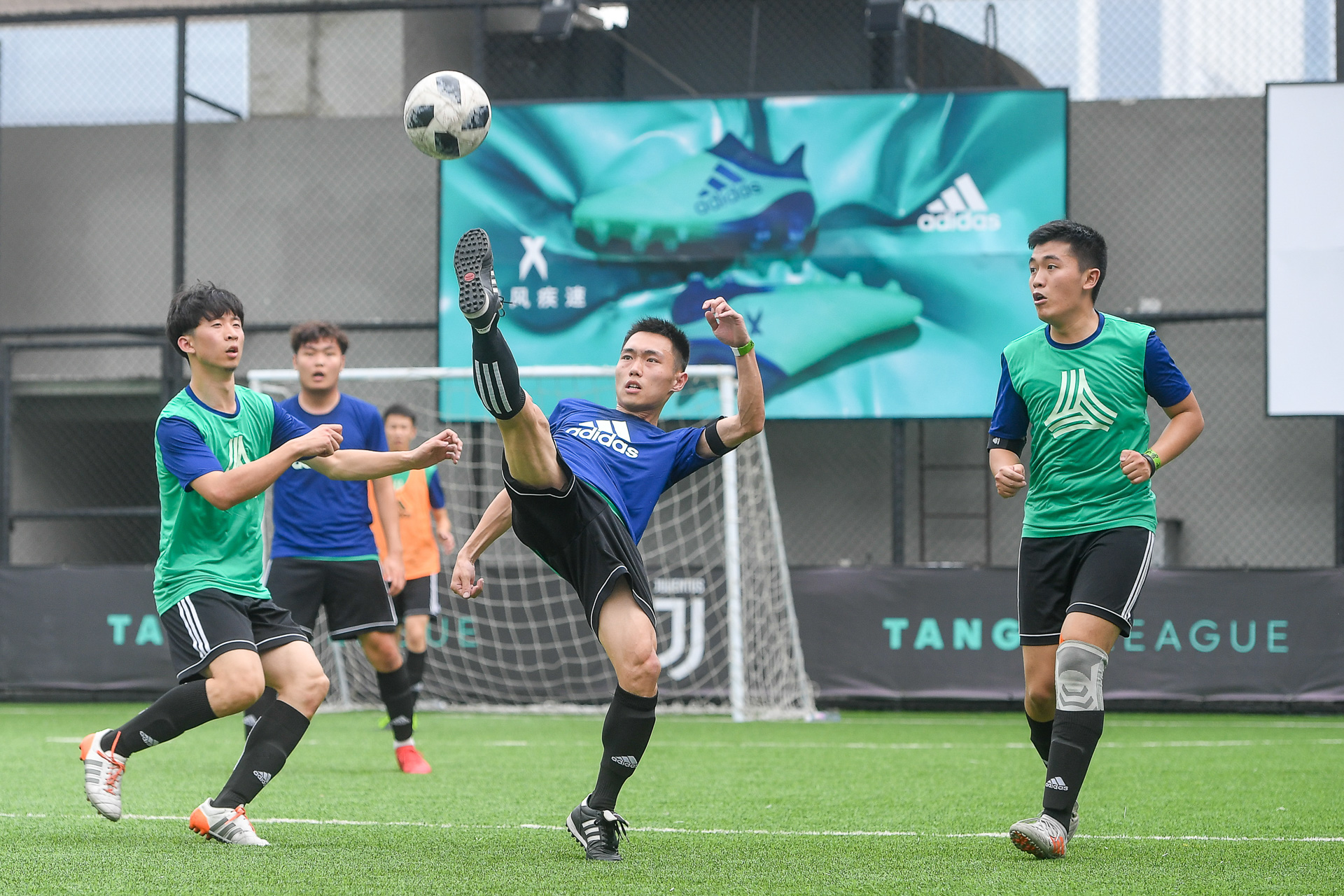 索马里队问鼎阿迪达斯2018 tango足球联赛成都站冠军