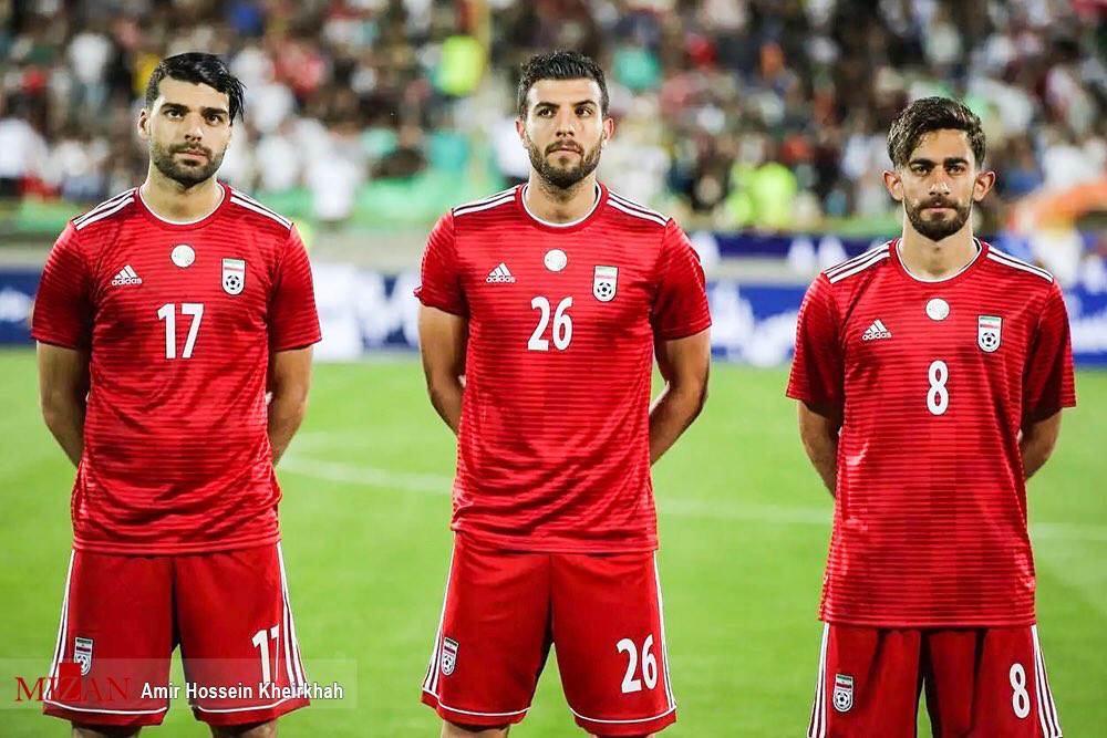 伊朗国家队2018世界杯主客场球衣亮相 - 球衣 - 足球鞋足球装备门户
