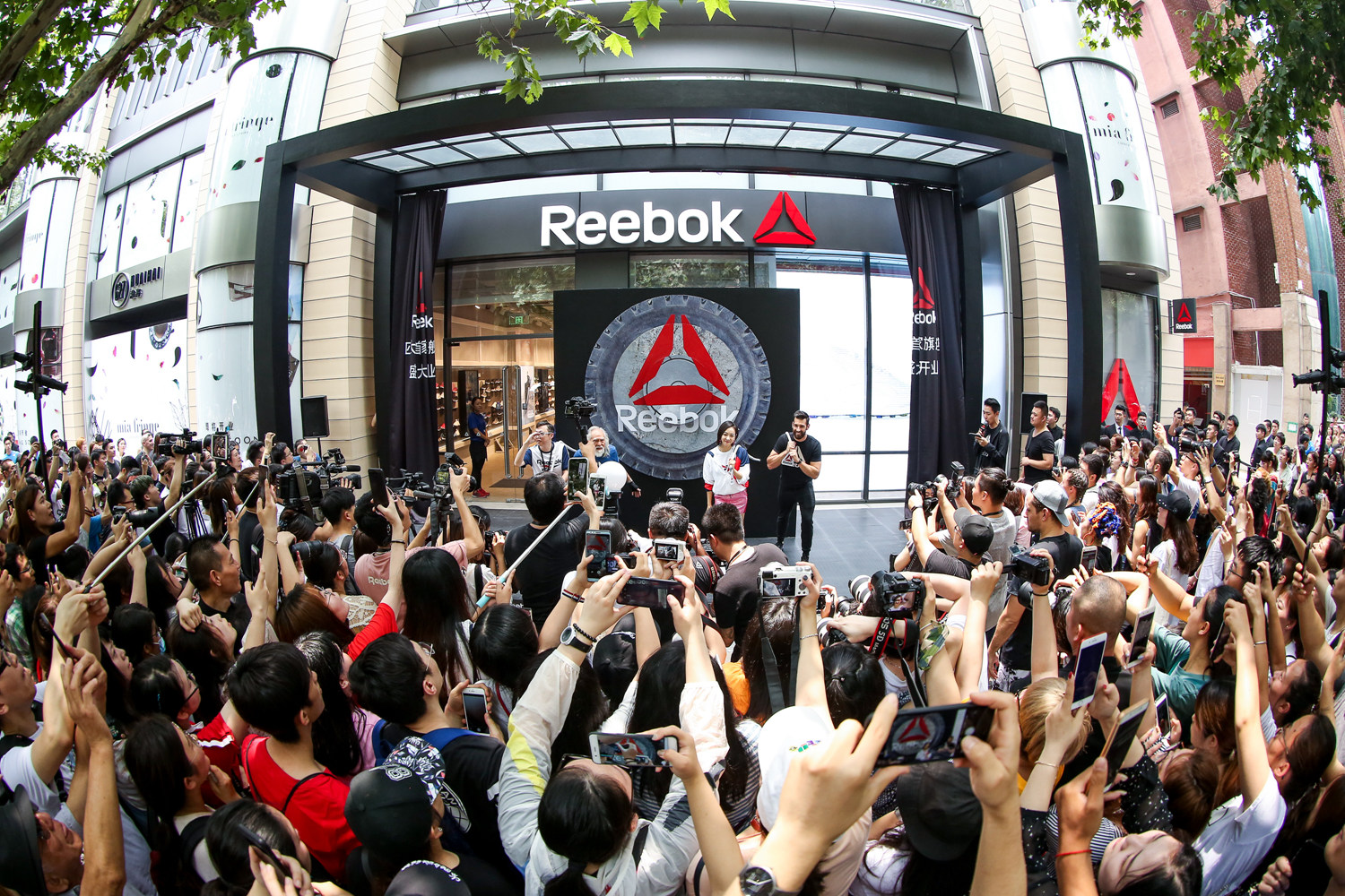 reebok锐步亚太首家旗舰店正式开幕