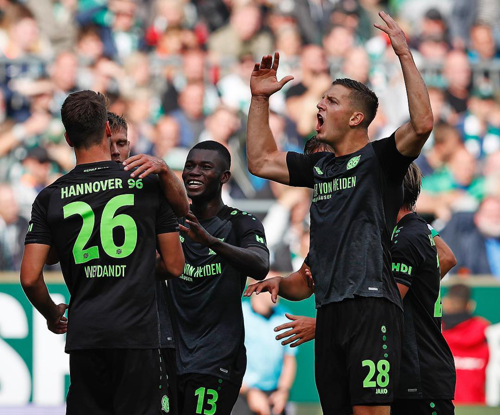 macron成为汉诺威96全新合作伙伴 - 球衣视点 - 足球鞋足球装备门户