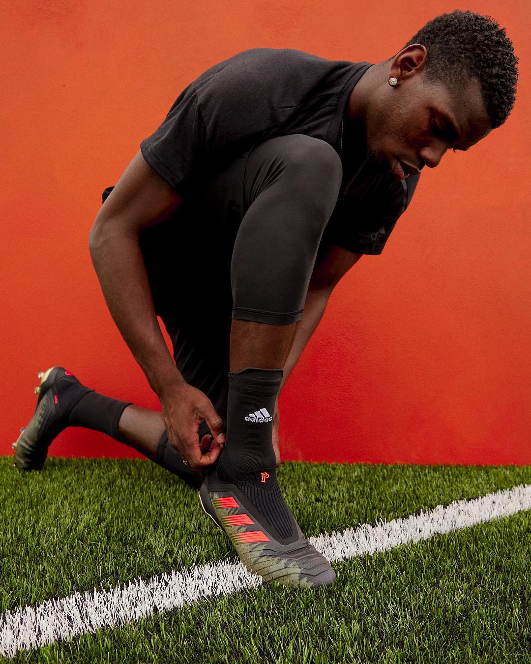 阿迪达斯足球推出第四季保罗·博格巴专属系列战靴 - 球鞋 - 足球鞋