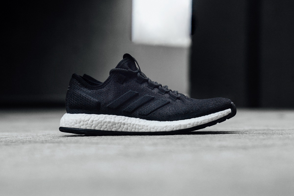 阿迪达斯推出新款pureboost跑鞋