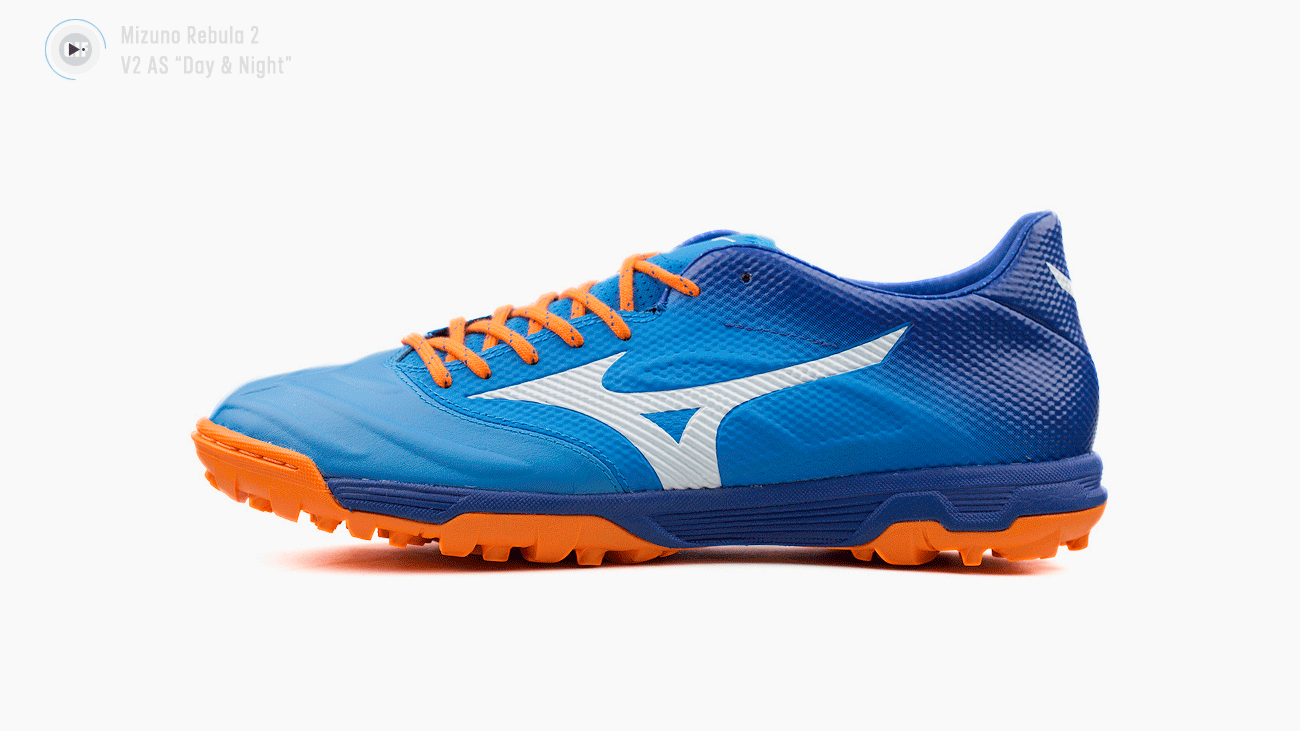 外观美津浓rebula 2 v2 as "day & night"足球鞋的外观与ag版本几乎