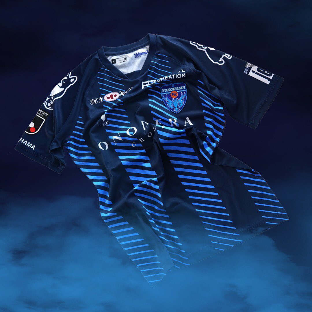 soccerjunky横滨fc户冢区制80周年纪念球衣