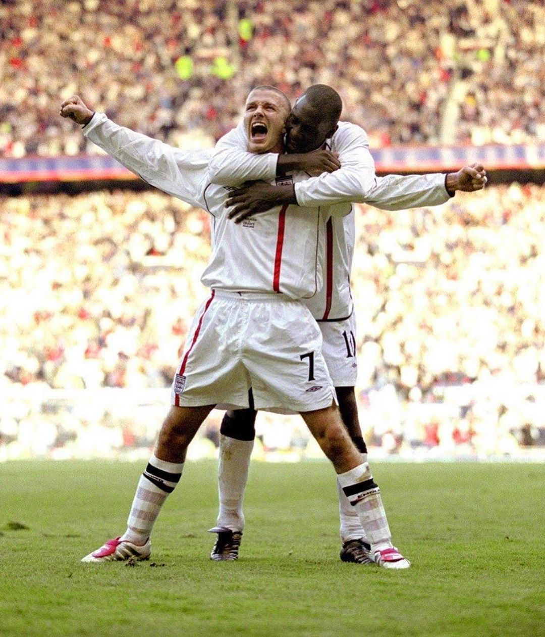 新猎鹰谍照?还是老款顺眼!