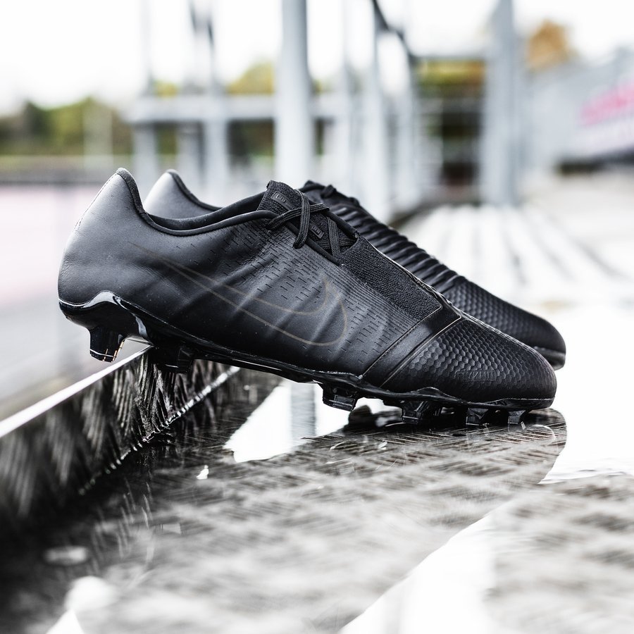 全新nike phantom vnm elite "tech craft"足球鞋目前已经上市发售