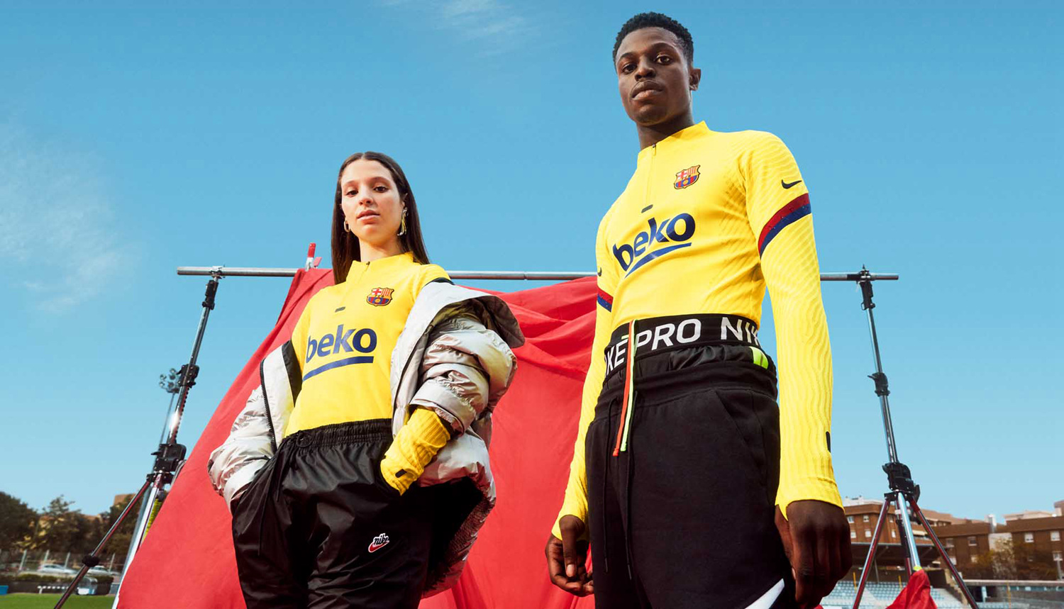 耐克为巴塞罗那推出新一代vaporknit训练系列 - 球衣