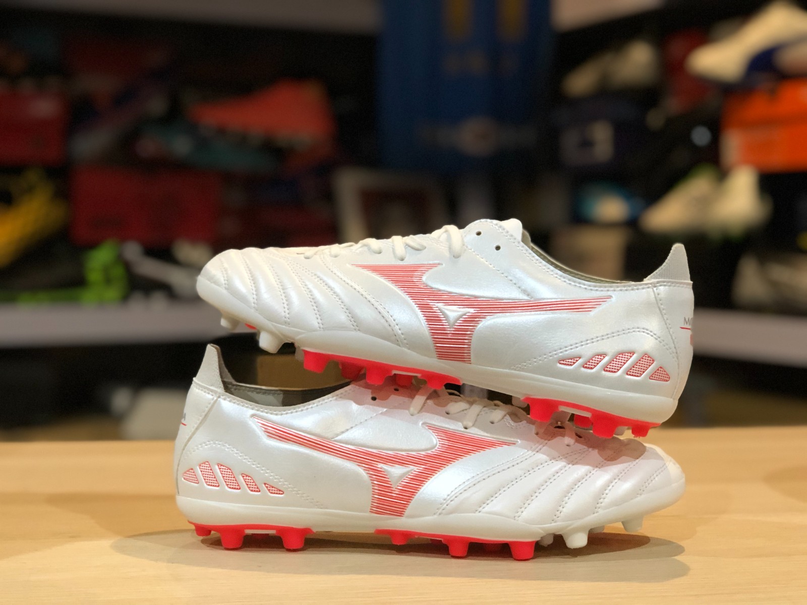 mizuno morelia neo iii pro ag 足球鞋