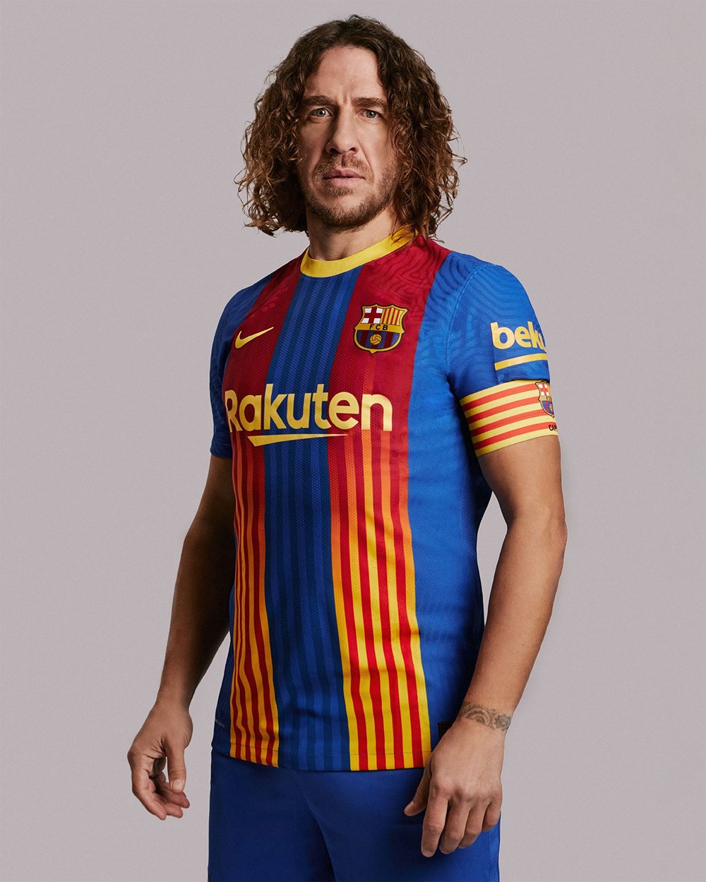 clásico特別版球衣巴薩名宿卡爾斯·普約爾(carles puyol)代表球隊