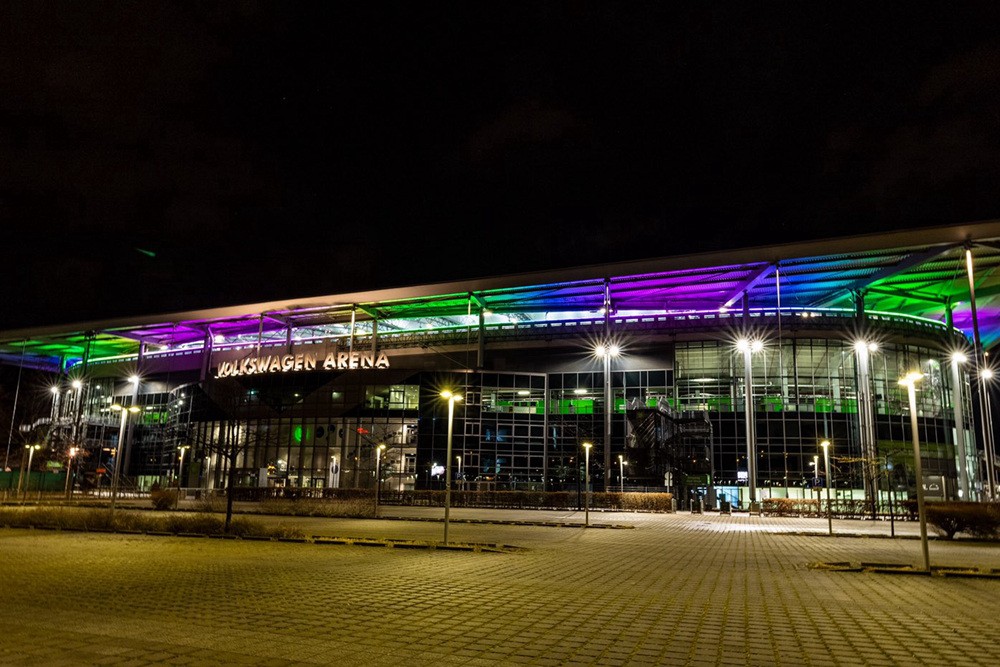 为多元化而战沃尔夫斯堡联手大众汽车推出特别版球衣