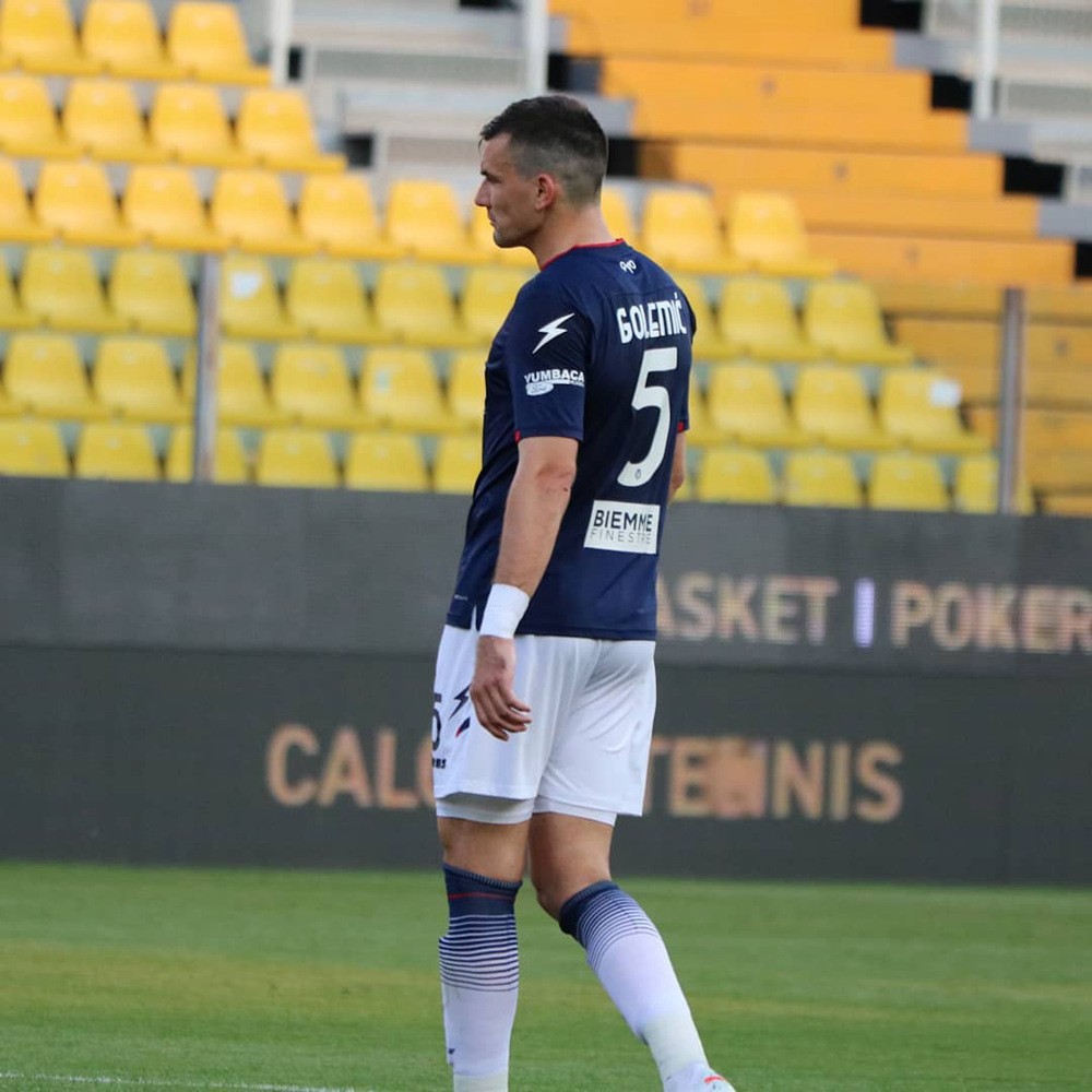 克罗托内202021赛季第三客场球衣发布