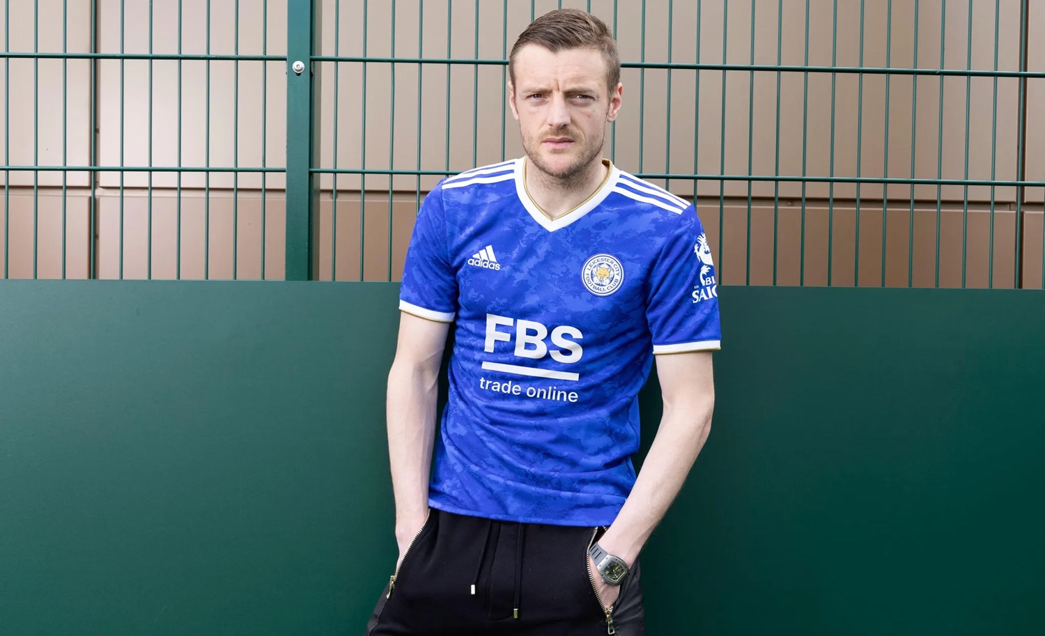 阿迪达斯发布莱斯特城2021/22赛季主场球衣 - 球衣 - 足球鞋足球装备