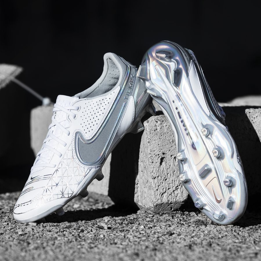 耐克发布tiempo legend 9 "focus"限量足球鞋大多数人认为tiempo系列