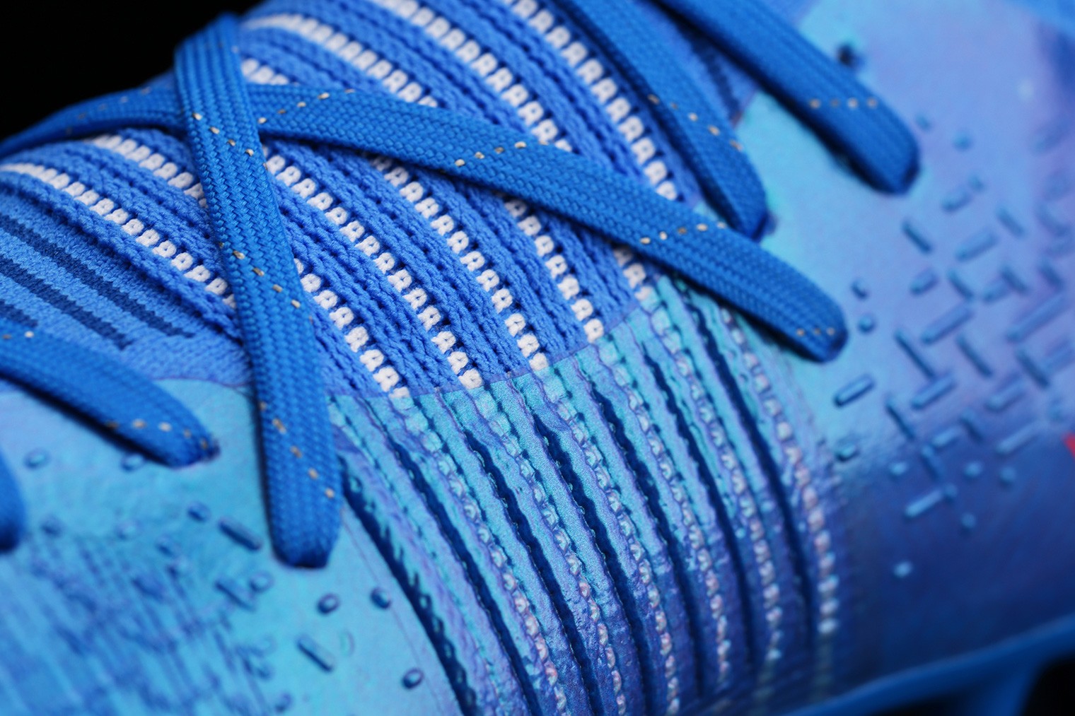 puma future z 1.2 mg "faster football"足球鞋