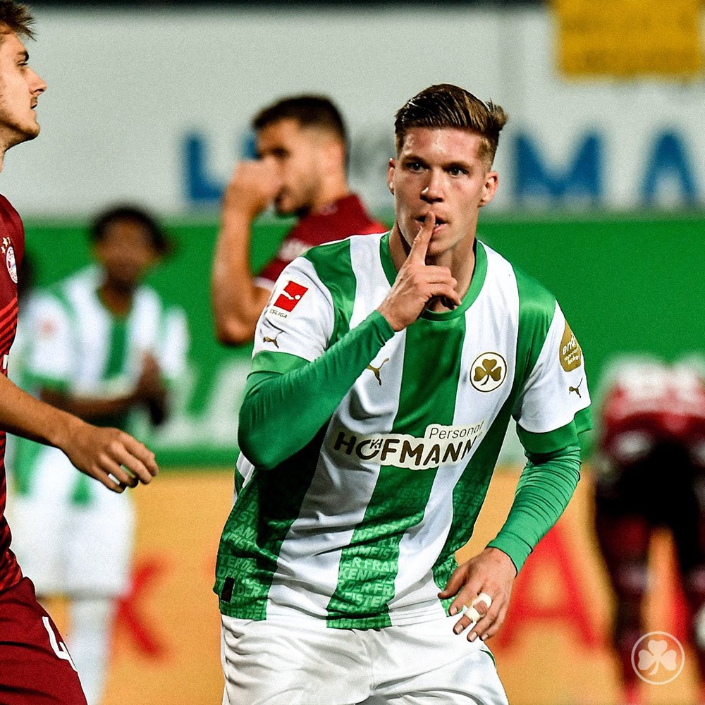 菲尔特发布俱乐部成立118周年纪念球衣