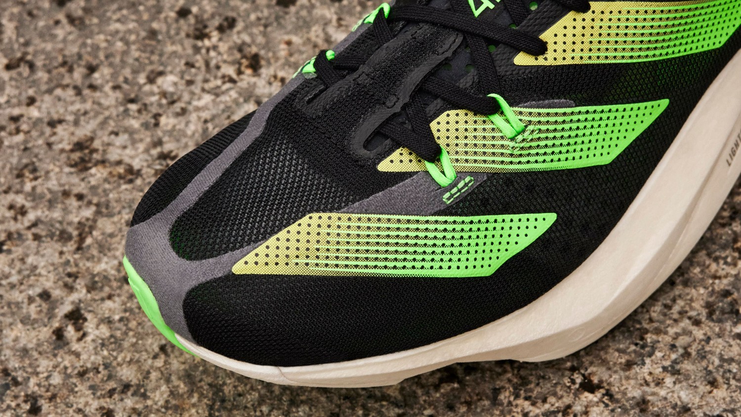 阿迪达斯ADIZERO ADIOS PRO 3 疾速而来 - 球鞋 - 足球鞋足球装备门户_ENJOYZ足球装备网