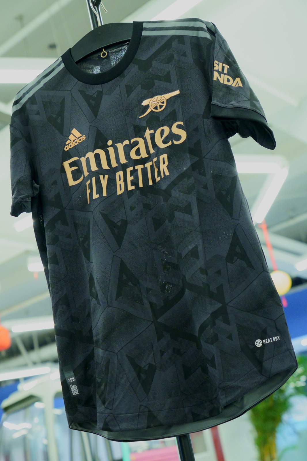 adidas阿森纳202223赛季客场球衣球员版